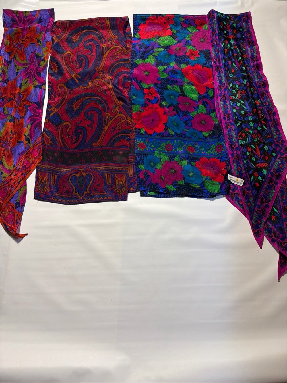 Vintage Liz Claiborne Blue Floral Paisley Oblong Rectangle Silk 4 Scarves Lot